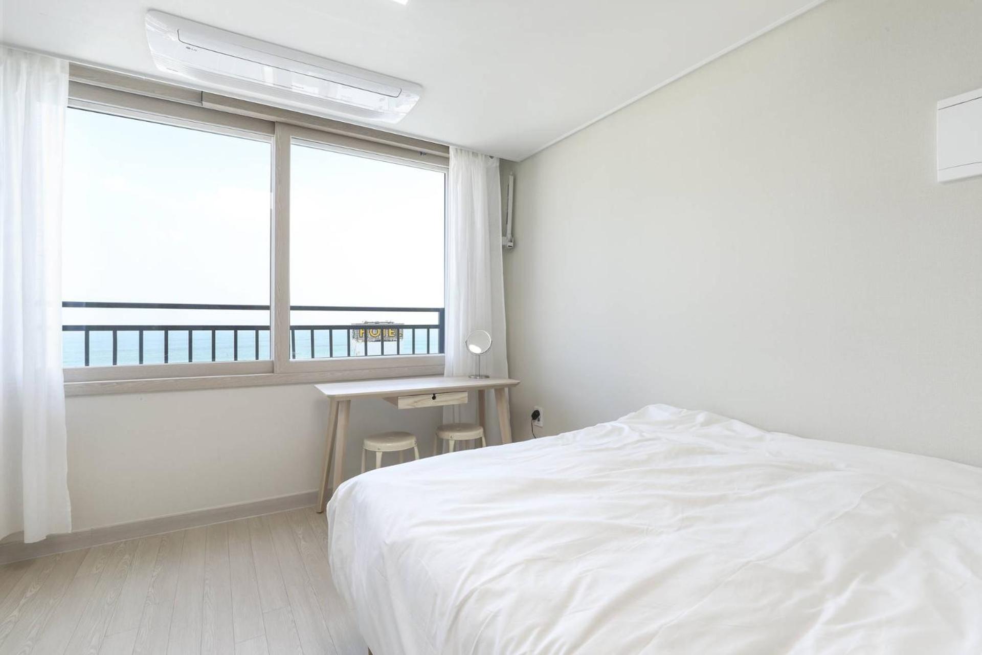 The First Ocean Songjeong Hotel Busan Buitenkant foto