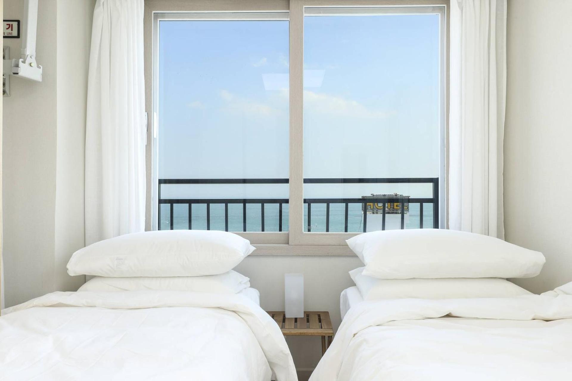 The First Ocean Songjeong Hotel Busan Buitenkant foto